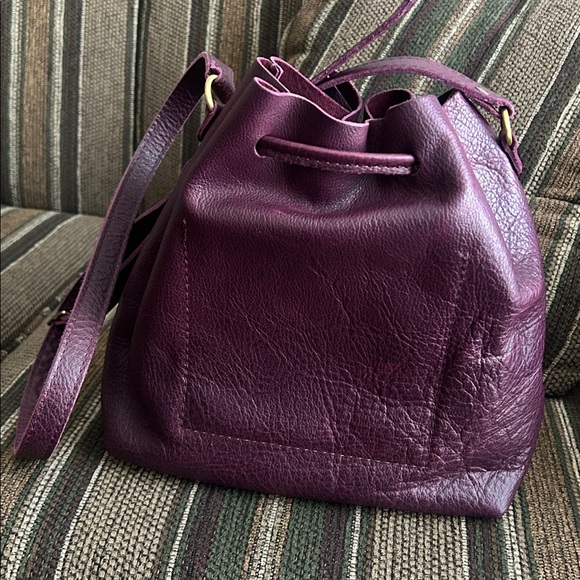 PORTLAND LEATHER purple bucket bag - Picture 2 of 5